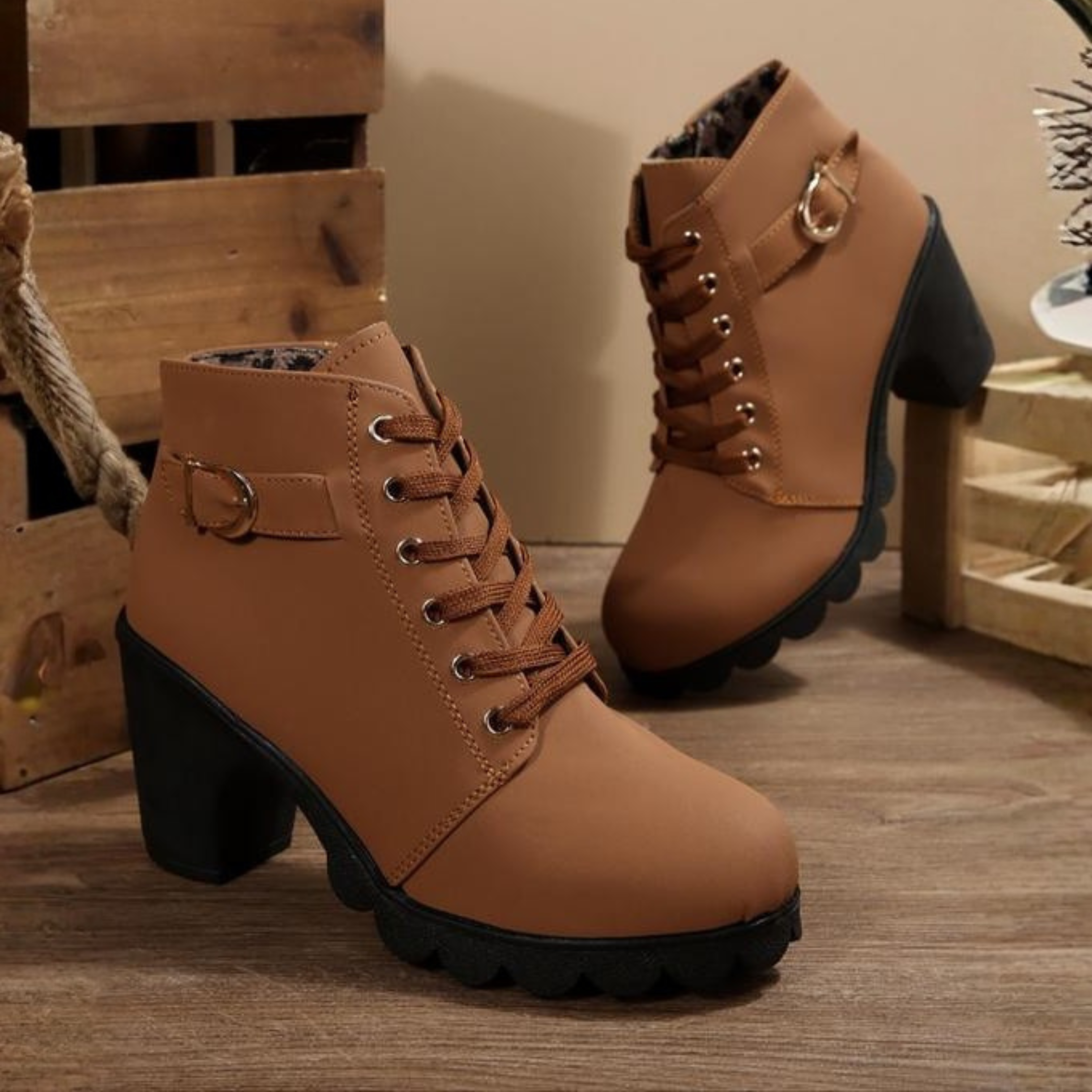 Brown / 11 US | 42 EU