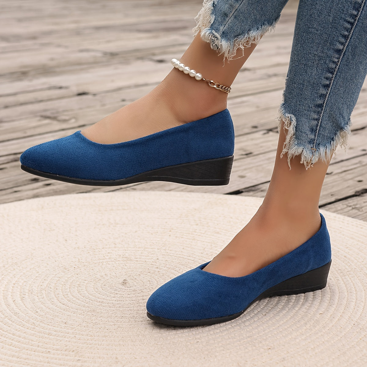 Blue / 11 US | 42 EU