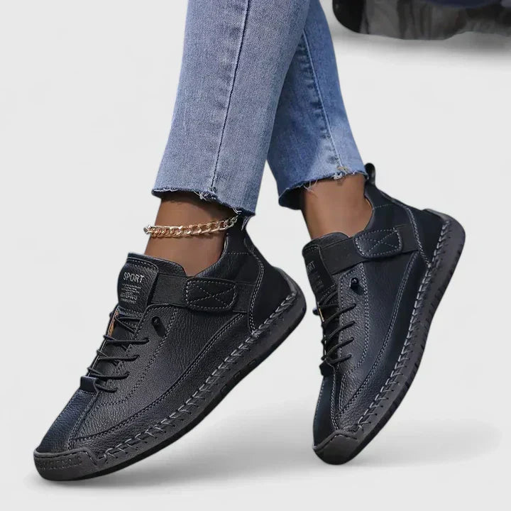 Black / 12 US | 43 EU