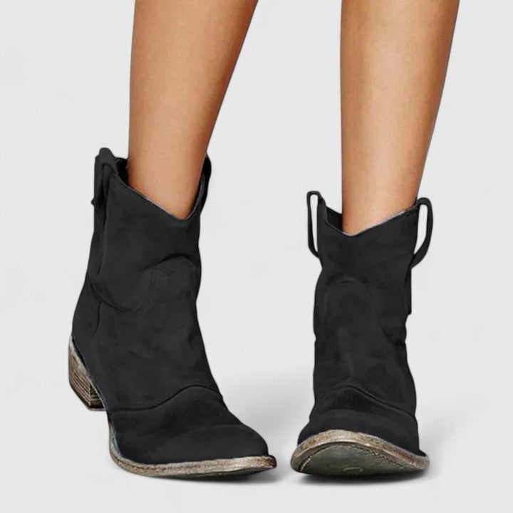 Black / 12 US