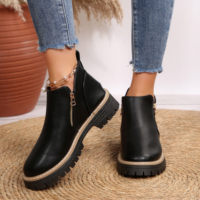 Black / 12 US | 43 EU