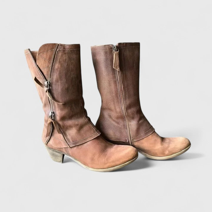 Brown / 12 US | 43 EU