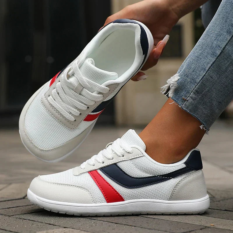 White Blue / 7 US | 38 EU