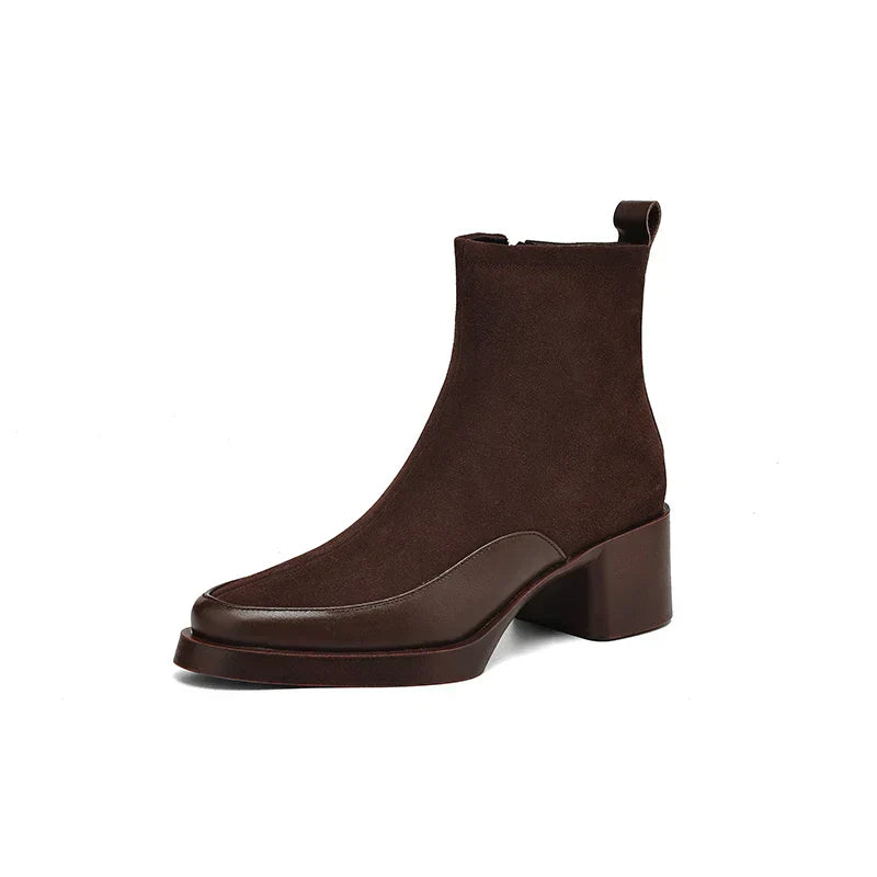 Brown / 12 US | 43 EU