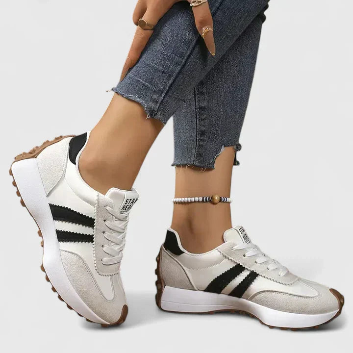 White / 12 US | 43 EU